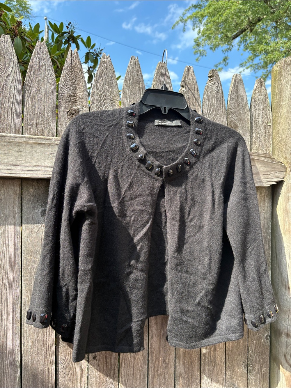 Lord & Taylor XL 2-ply cashmere shawl.